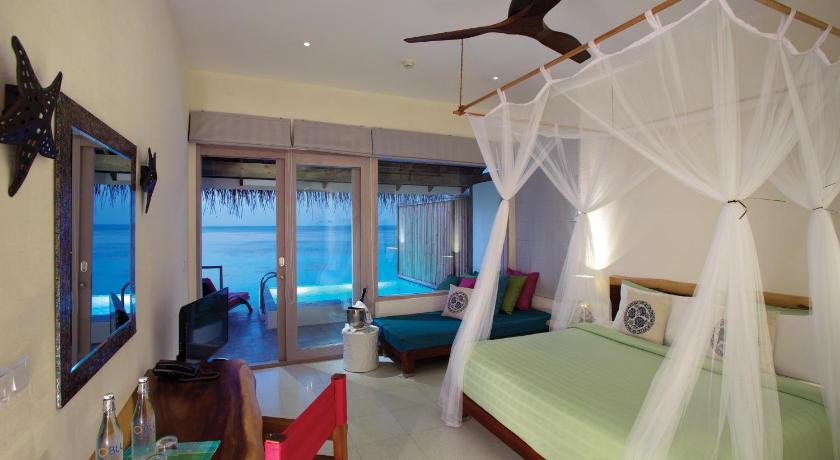 OBLU-BY-ATMOSPHERE- AT-HELENGELI-MALDIVE-AIR-TOUR-TRAVEL-9